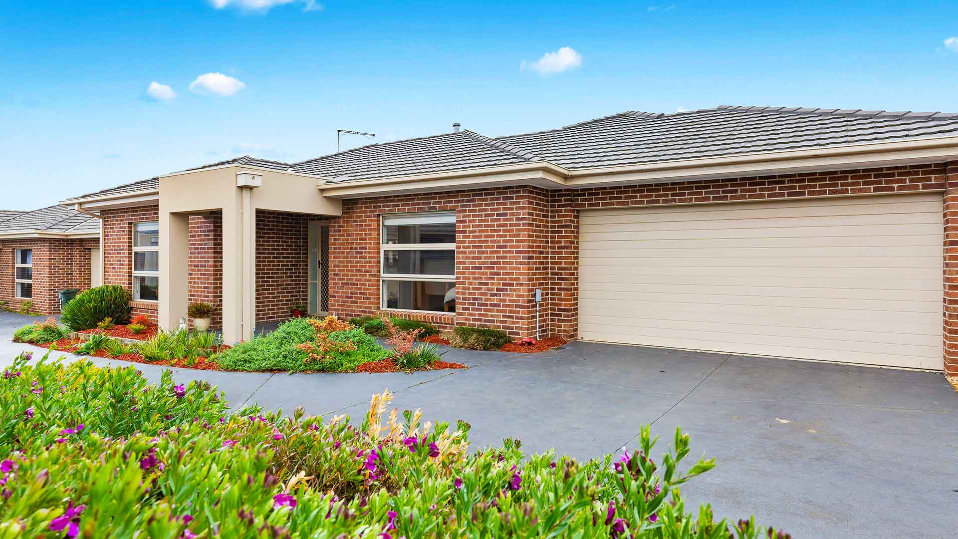 Real Estate Agents Somerville VIC 3912 Jacobs and Lowe Real Estate